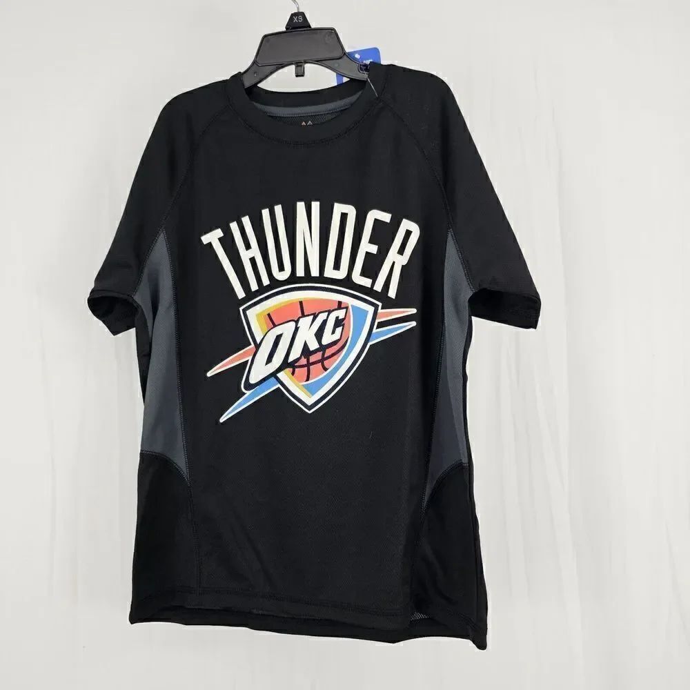 NWT Oklahoma City Thunder NBA, Youth Tee Shirt, Size Small